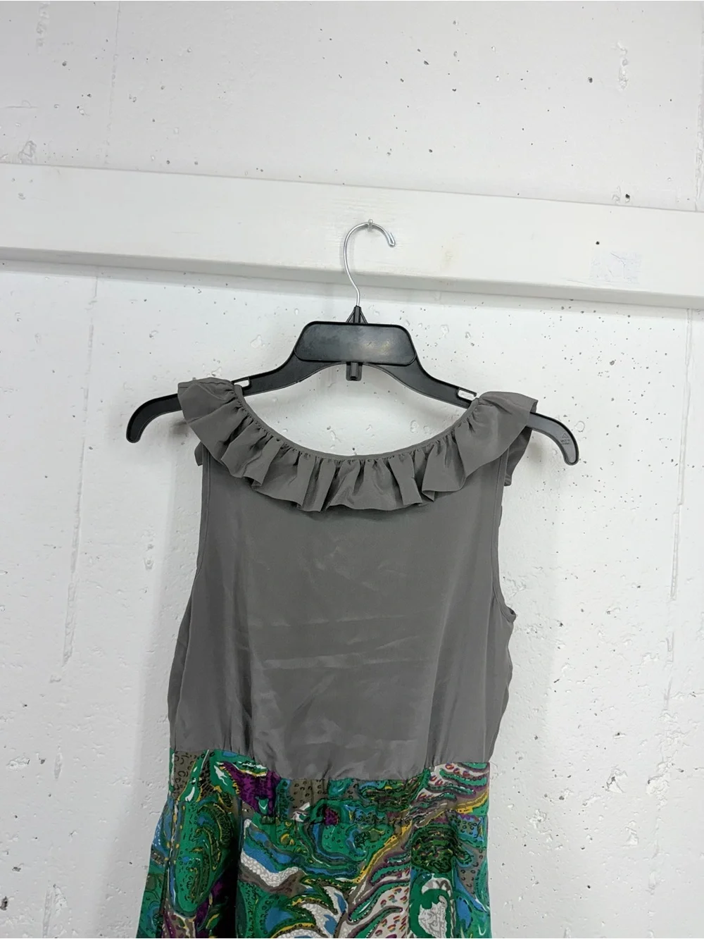 Anthropologie Maeve Size 2 Seaside Fields Sheath Dress gray silk ruffle bodice
